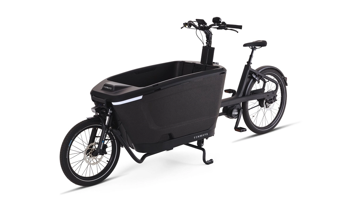 TENWAYS_CARGO_ONE_960_WH_SCHWARZ_2025_TEBCA1000001_MIDNIGHT_BLACK_ENVIOLO.JPG