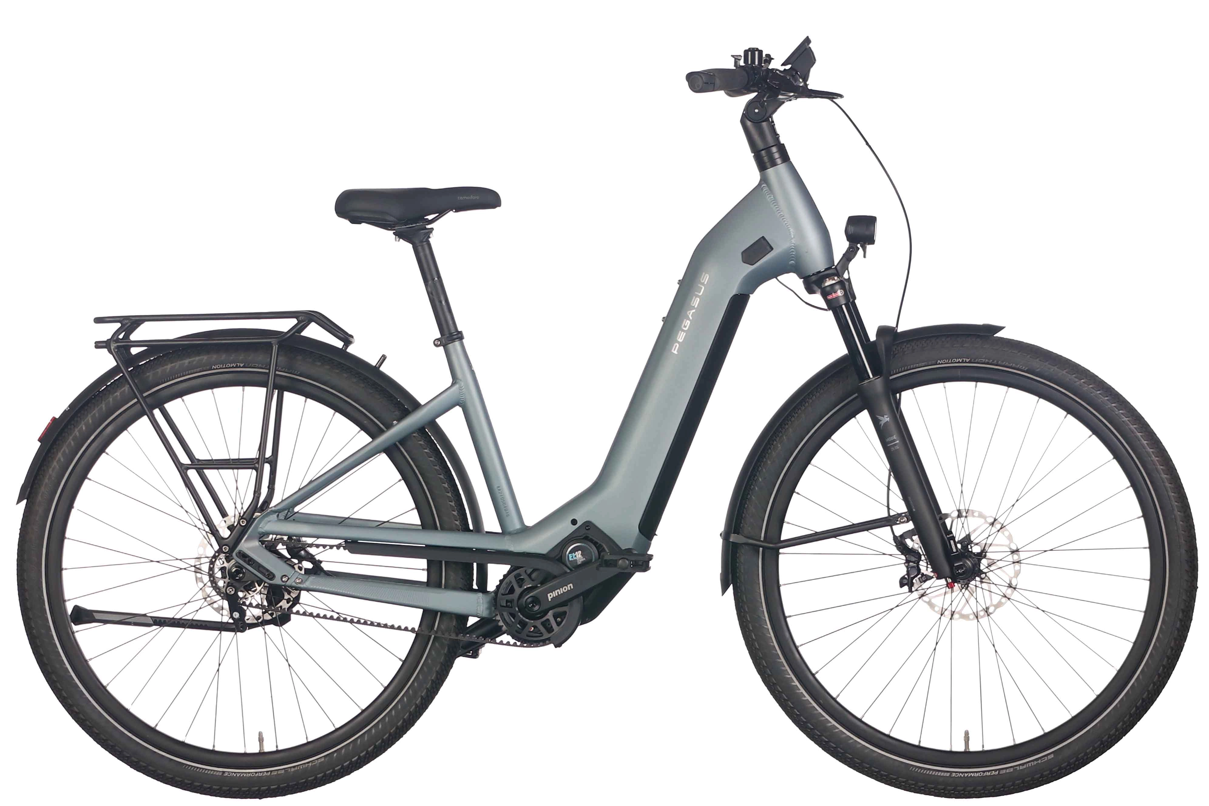 PEGASUS_ESTREMO_EVO_12_LITE_700_WH_COMFORT_GRAU_2025_HOLOGRAPHIC_GREY_MATT_525907380745_525907380750_525907380755.JPG