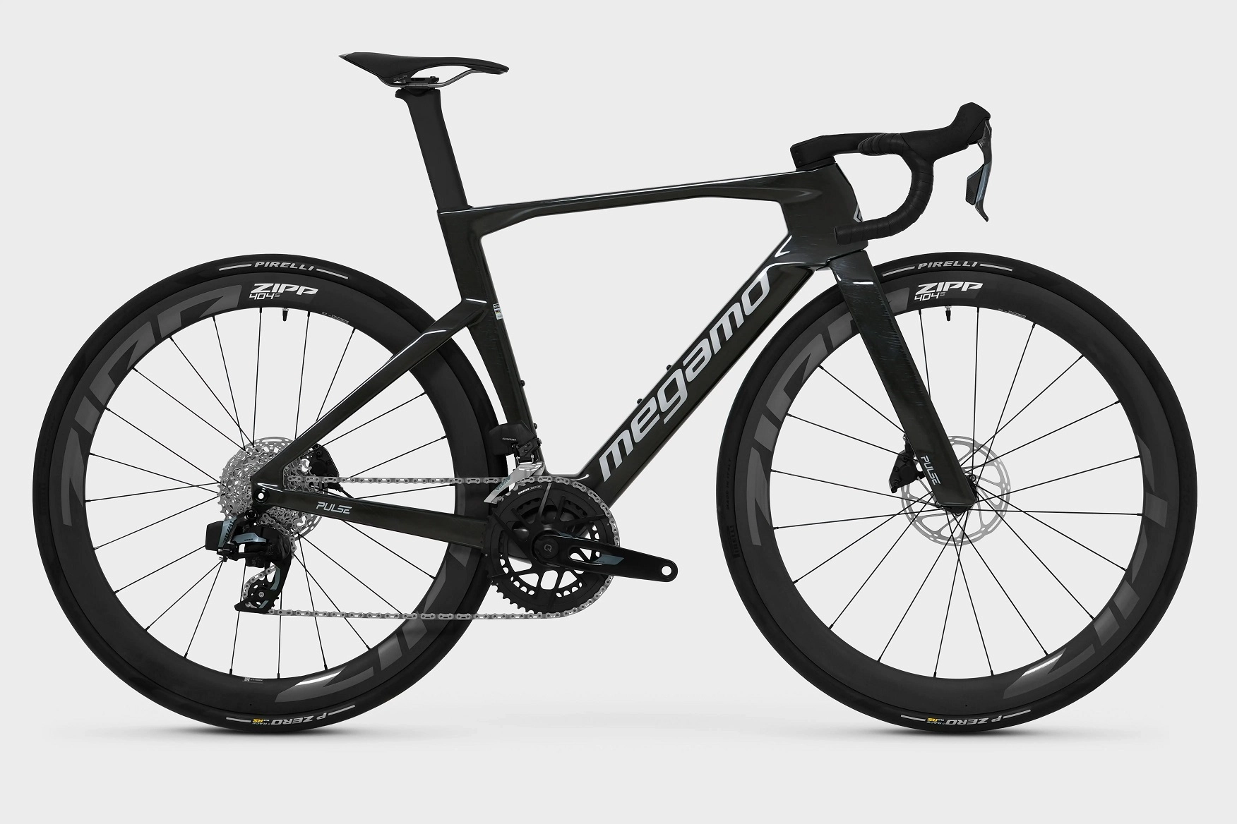 MEGAMO_PULSE_07_SLR_SCHWARZ_2027_BLACK_VECTOR_MH12118308M.JPG