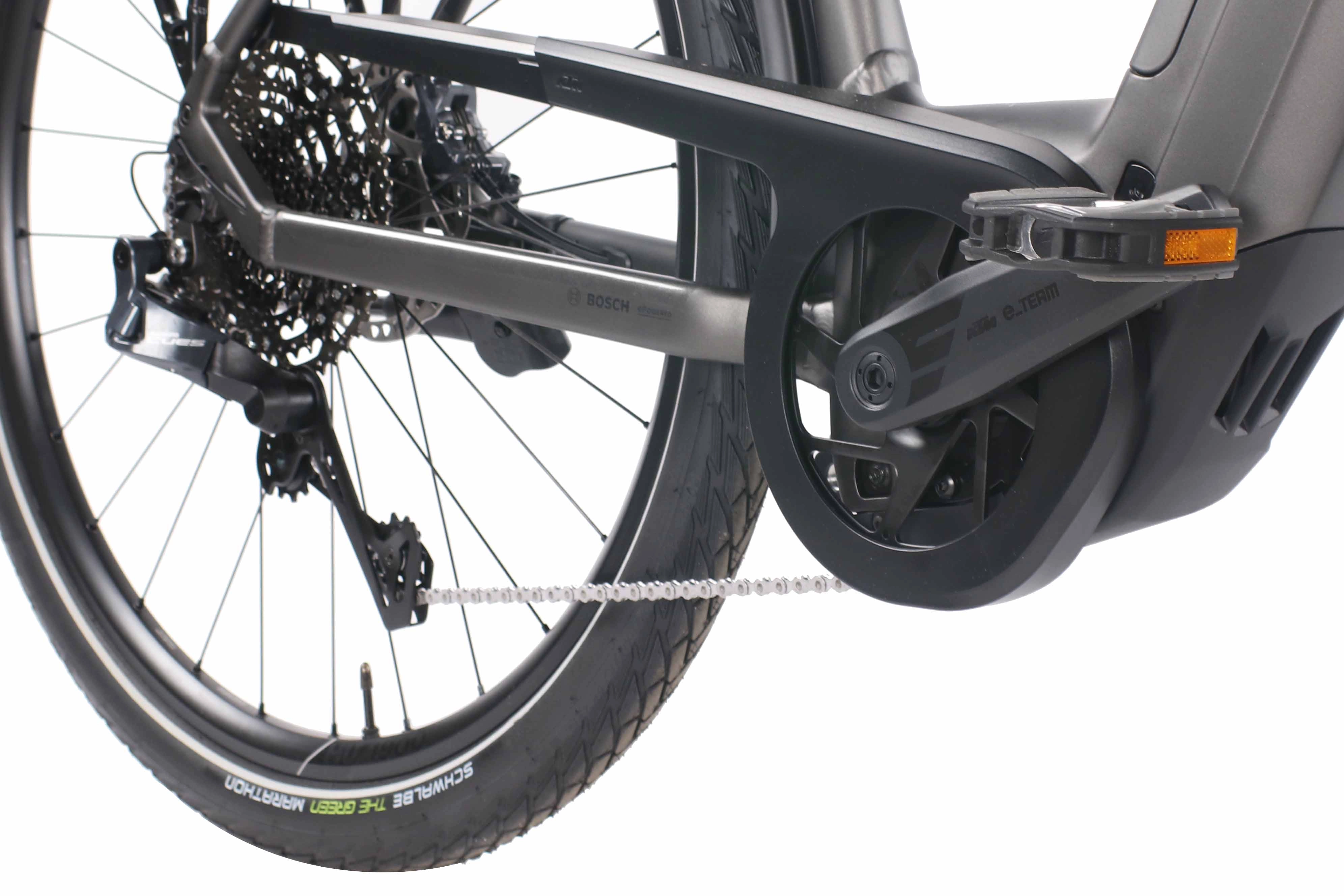 KTM_MACINA_STYLE_810_DI2_800_WH_WAVE_GRAU_2025_MACHINE_GREY_1250150533_1250150541_SCHALTUNG.JPG